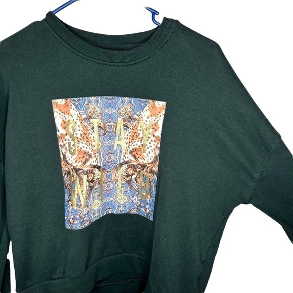 Betsey Johnson Performance Green Stay Wild Pullover Crewneck Sweatshirt Medium - Picture 8 of 16